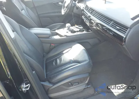 2018 Audi Q7 3.0T Premium from USA, damaged, VIN WA1LAAF78JD035393